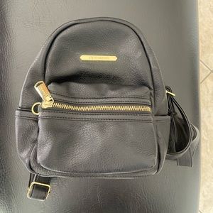 Steve Madden small back pack
